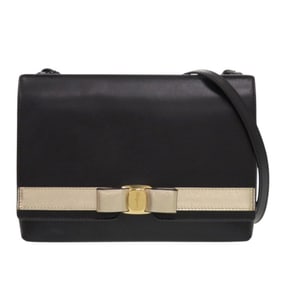 Salvatore Ferragamo Vara Ribbon Leather Black Shoulder Bag 0529