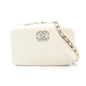 CHANEL Chanel 19 Matelasse Shoulder Bag, Leather, Women's, White, AP2728
