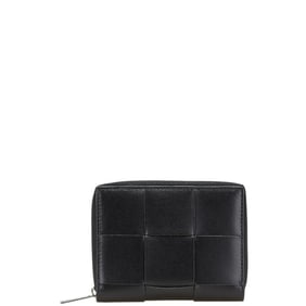 Bottega Veneta Maxi Intrecciato Bifold Wallet in Black Leather for Women