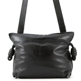 LOEWE 2-way clutch bag in black, puffer leather, 11FC1X67.