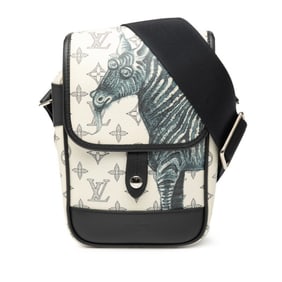 Louis Vuitton Monogram Savannah Messenger BB Chapman Brothers Shoulder Bag M54247 White Navy Leather