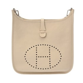 HERMES Evelyne 3 PM Cle A stamp (circa 2017) Unisex Taurillon Clemence Shoulder Bag Rank Pre-owned