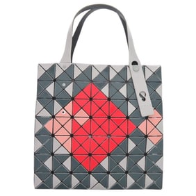 Like new ISSEY MIYAKE BAOBAO WONDER FISH handbag, BB21-AG053, gray polyester, 1130.