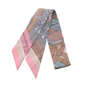 Hermes Hermès Twilly "Mors a jouets chemise" silk scarf for women, available in pink, brown, and