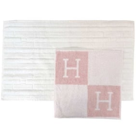 Hermes Hermès towel set (ec-24541) in pink and white. 102192M-02 101300M-16. Unused. 100% cotton.