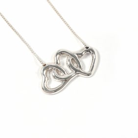 TIFFANY & Co. Tiffany Triple Heart Necklace in 925 Sterling Silver for Women