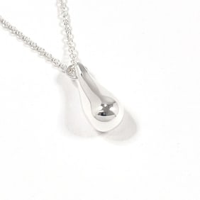 TIFFANY & Co. Tiffany Teardrop Elsa Peretti Necklace in 925 Sterling Silver for Women