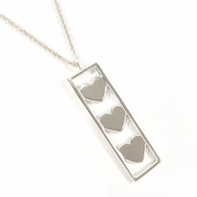 TIFFANY & Co. Tiffany Triple Heart Plate Necklace in 925 Sterling Silver for Women