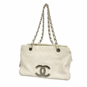 Chanel Shoulder Bag Chain Leather White Women's P1765697