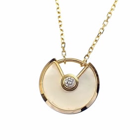 Cartier Amulette de necklace for women, mother-of-pearl and diamond, 2.8g, 18k yellow gold, 750, XS