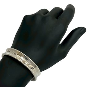 TIFFANY & Co. Tiffany Atlas Bangle Logo Engraved Sterling Silver 925 Bracelet 73449