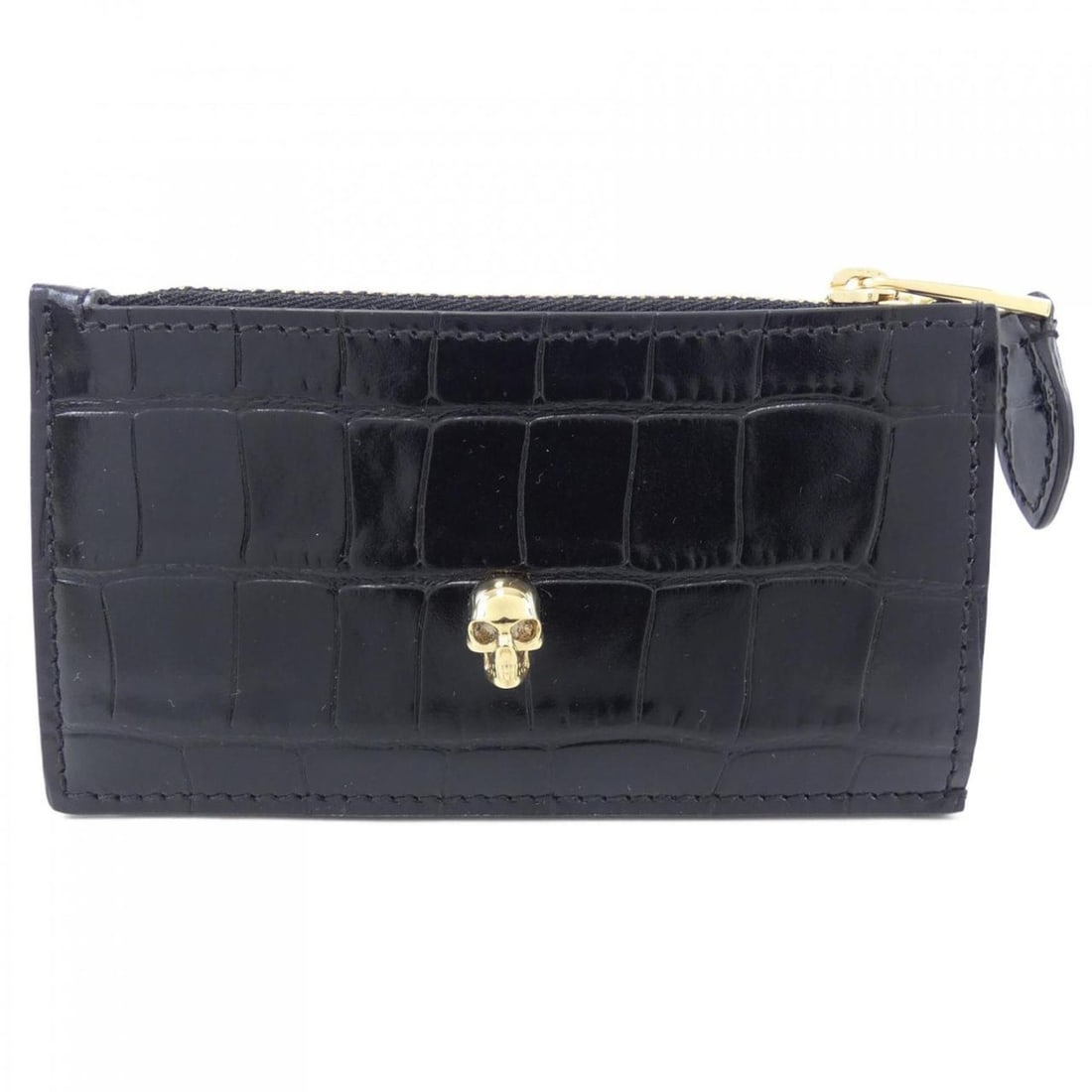ALEXANDER McQUEEN card case: --- Catalog ---Category: DesignType: Card caseColor: BlackGender: WomenCategory: GeneralBrand: Alexander McQueenCategory: Physical PropertiesSize (HxWxD): 7cm x 13cm / 2.75'' x 5.11''--- Item List ---