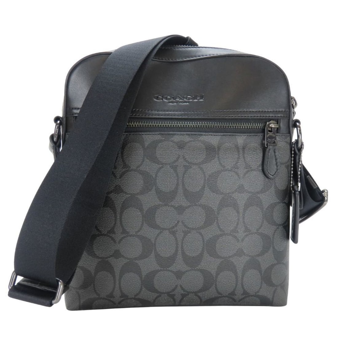 Coach 4010 Signature Leather Shoulder Bag in Black and Dark Grey for Men: --- Catalog ---Category: SizeSize (HxWxD): 26cm x 23cm x 5cm / 10.23'' x 9.05'' x 1.96''Category: DesignType: Shoulder bagColor: Black, Dark grayGender: MenMaterial: PVC , Leather Category: GeneralMPN