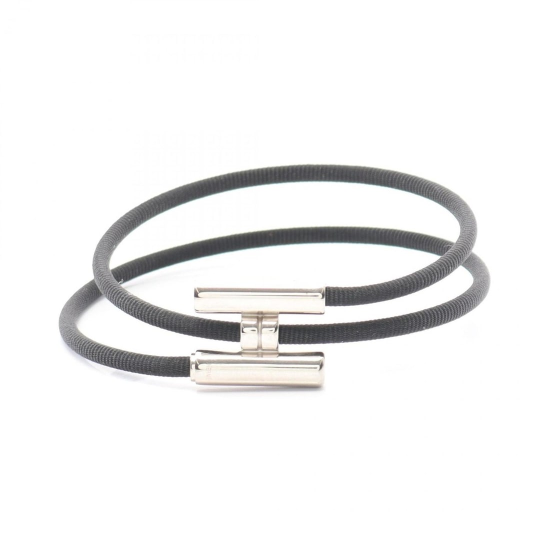 Hermes Hermès Tourni Bracelet, Stainless Steel and Fabric, Women's, Black Silver: --- Catalog ---Category: SizeLength: 18cm / 7.08''Category: DesignType: Charm braceletColor: Black, SilverGender: WomenMaterial: Stainless steelCategory: GeneralBrand: Hermes--- Item List ---Section: