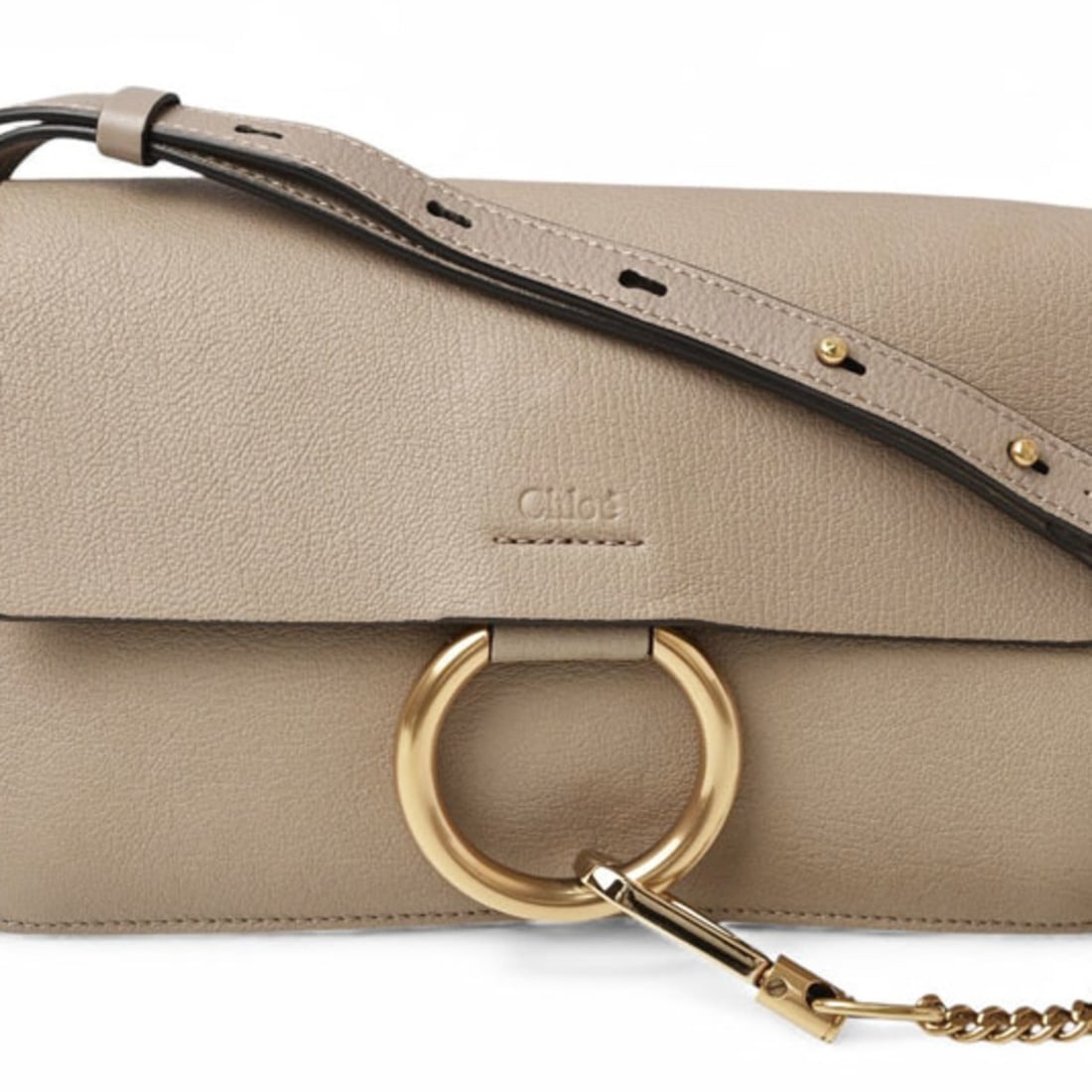 Chloé Chloe Faye shoulder bag in beige leather: --- Catalog ---Category: SizeSize (HxWxD): 14.5cm x 23.5cm x 5cm / 5.7'' x 9.25'' x 1.96''Category: DesignType: Shoulder bagColor: BeigeGender: WomenMaterial: Leather Category: GeneralBrand: ChloéCou