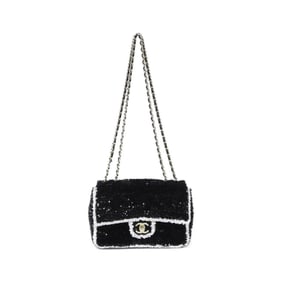 Chanel AS4561 Shoulder Bag