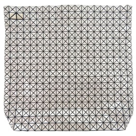 Like new Issey Miyake Bao polyurethane cotton silver clutch bag 1796 ISSEY MIYAKE