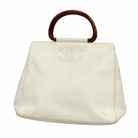Chanel handbag in caviar skin, white, for women