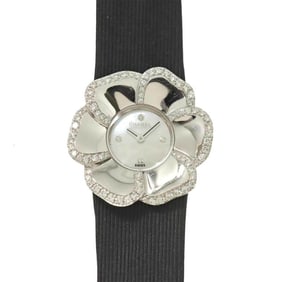 CHANEL Camellia H1187 Women's Diamond Bezel Watch with 4 Diamonds, White Shell, and 18K Gold Quartz