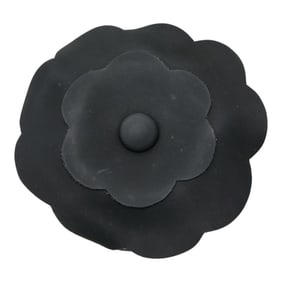 CHANEL Camellia Brooch Corsage in Black Leather and Metal for Women