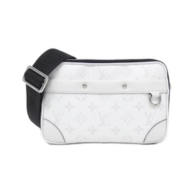 Louis Vuitton Taiga Lama Alpha Messenger Shoulder Bag M31069