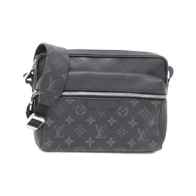 Louis Vuitton Taiga Lama Outdoor Messenger PM Shoulder Bag M30233