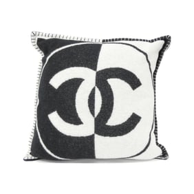 Chanel cushion