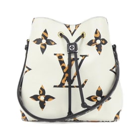 Louis Vuitton Giant Monogram Jungle Neo Noe 2019 M44679 Shoulder Bag