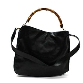 Gucci Bamboo Shoulder Bag in Black Leather for Women
