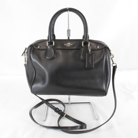 COACH Black Leather Shoulder Bag/Handbag for Women