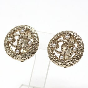 Chanel Coco Mark Earrings, Light Gold, Costume Pearl, Metal, A18C, Button Motif, Openwork, Clip-on,