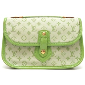 Louis Vuitton Mini Truth Mary Kate Women's Pouch M92935 Monogram Apple Green