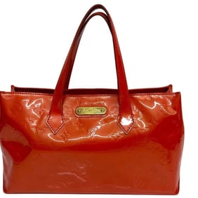LOUIS VUITTON Vernis Wilshire PM Pomme d'Art Red M93642 MI0029 Cracks, scuffs on corners, stains and