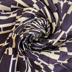 HERMES Carré 70 OP'H 100% Silk Scarf/Muffler in Purple, Unisex