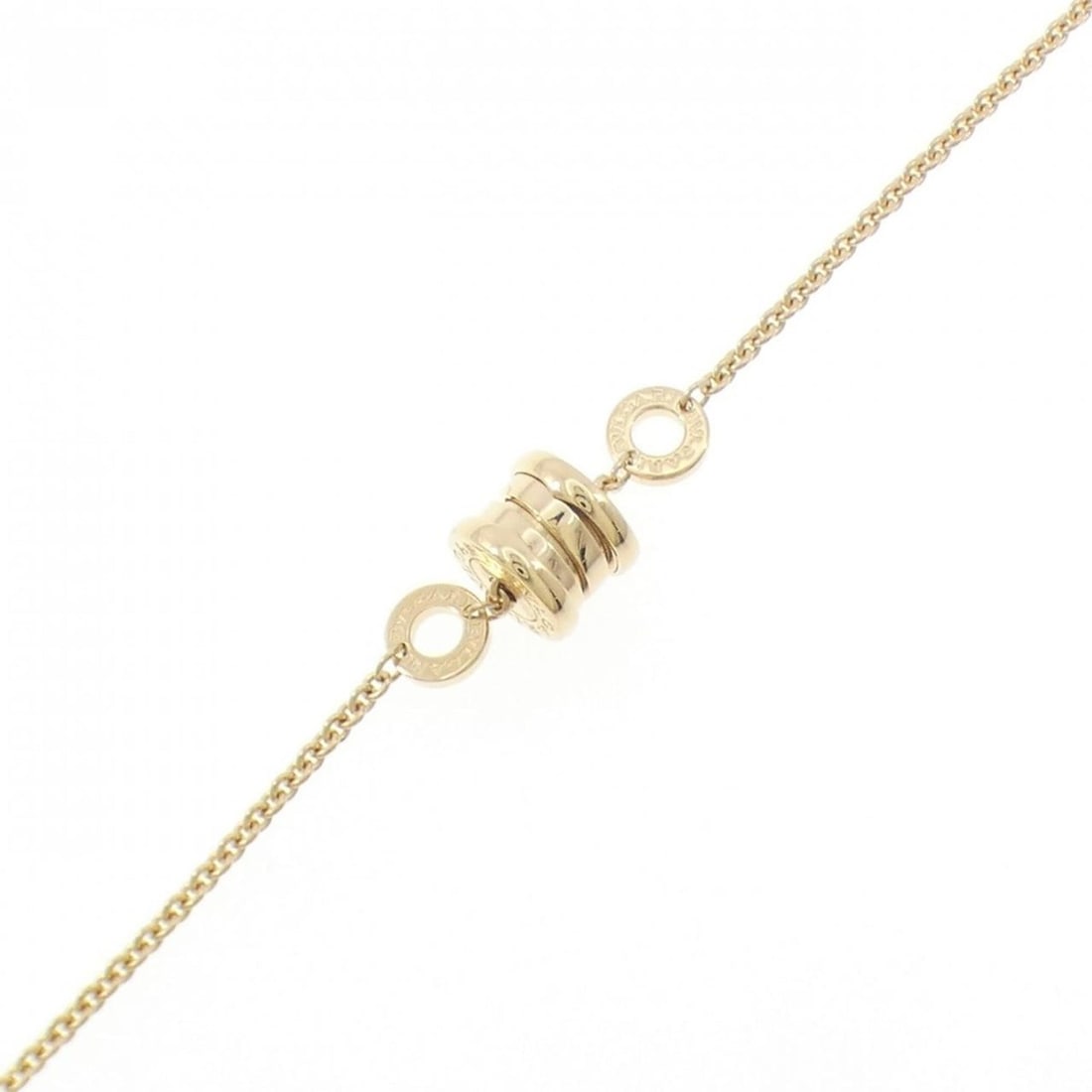 Bvlgari B.zero1 Element Bracelet: --- Catalog ---Category: SizeWidth: 9.2mm / 0.36''Length: 16cm - 18cm / 6.29'' - 7.08''Weight: 7.1g / 0.25oz.Category: DesignType: Charm braceletGender: WomenMaterial: Yellow gold (18K)Category: Gener