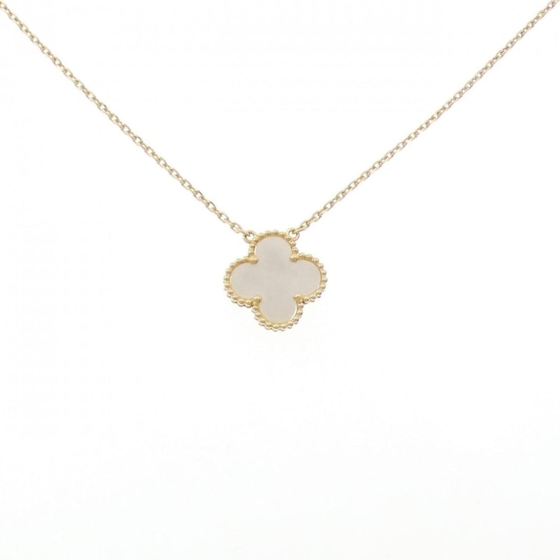 Van Cleef & Arpels Vintage Alhambra Necklace: --- Catalog ---Category: SizeWidth: 1.3mm / 0.05''Weight: 5.2g / 0.18oz.Pendant Size: 14.8mm x 14.8mm / 0.58'' x 0.58''Neck Circumference: 38 cm - 42 cm / 14.96'' - 16.53''Category: DesignStone: Mothe