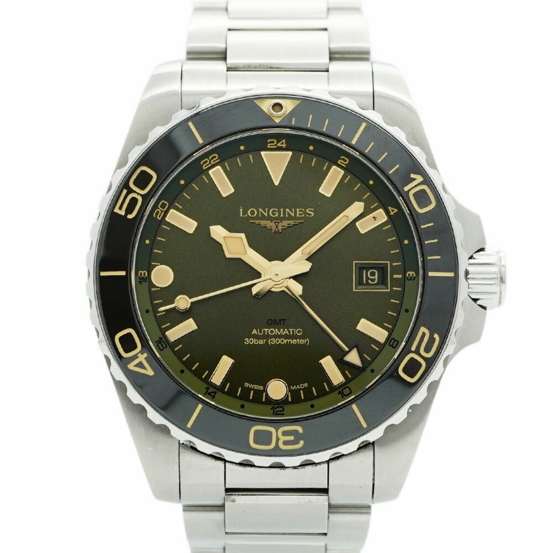 Longines HydroConquest GMT L3.790.4 Green Dial Men's Watch: --- Catalog ---Category: SizeWrist Size: 16.5cm / 6.49''Case Diameter: 41mm / 1.61''Category: DesignType: WristwatchGender: MenColor (Dial): GreenMaterial (Band): Stainless steelCategory: GeneralMPN: