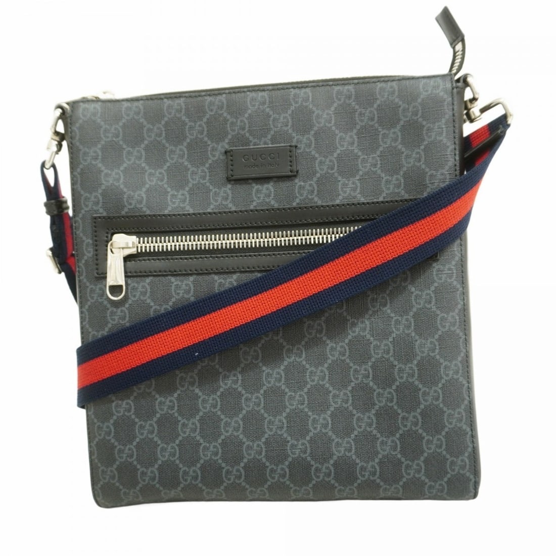 Gucci GG Supreme Sherry Line Shoulder Bag 474137 Black Men's: --- Catalog ---Category: SizeSize (HxWxD): 29.5cm x 27cm x 4.5cm / 11.61'' x 10.62'' x 1.77''Category: DesignType: Shoulder bagColor: BlackGender: MenMaterial: PVC Hardware Color: SilverCategory: Gene