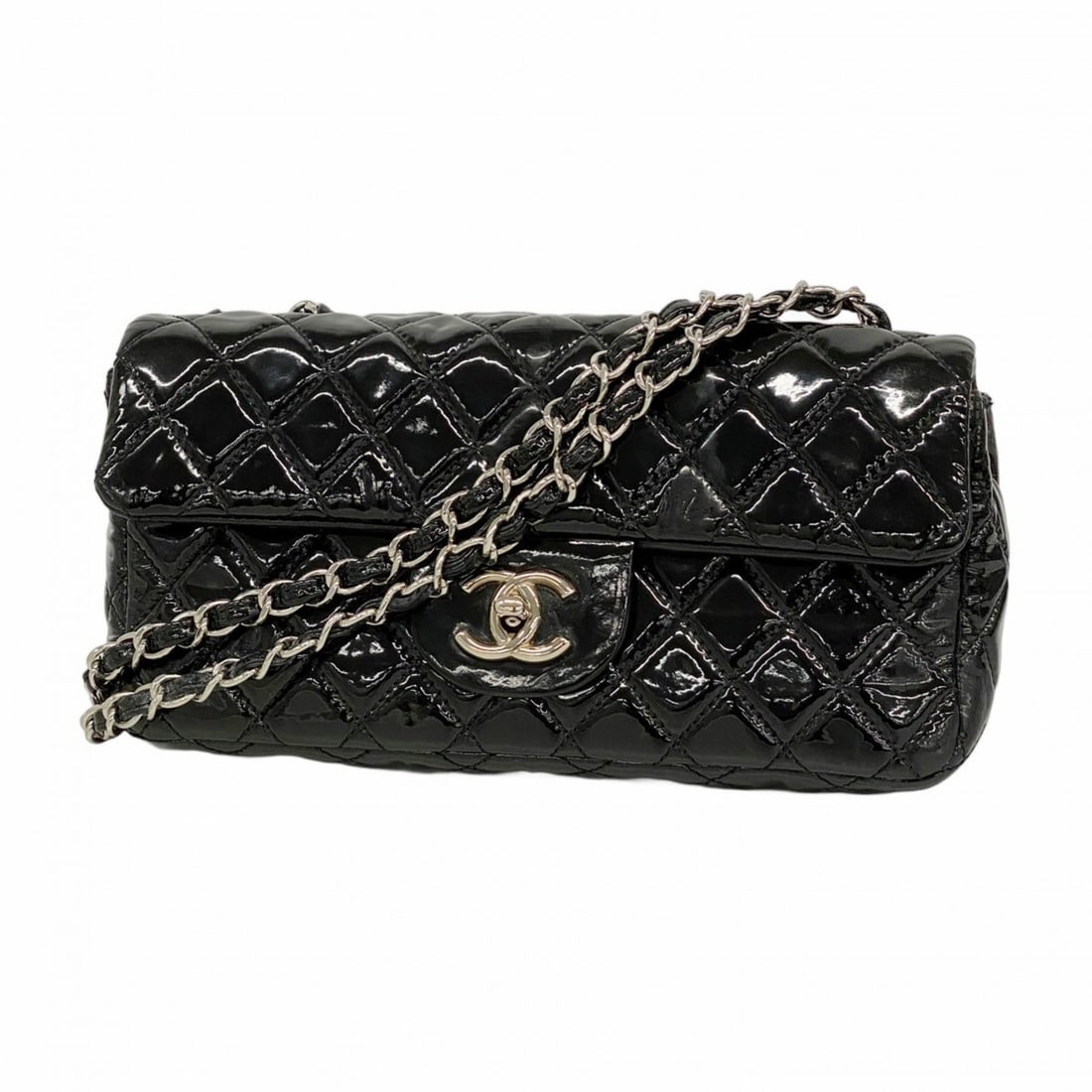 Chanel Matelasse Shoulder Bag with Double Chain, Patent Leather, Black, Women's: --- Catalog ---Category: SizeSize (HxWxD): 12cm x 25cm x 4cm / 4.72'' x 9.84'' x 1.57''Category: DesignType: Shoulder bagColor: BlackGender: WomenMaterial: Patent leather Hardware Color: SilverCategor