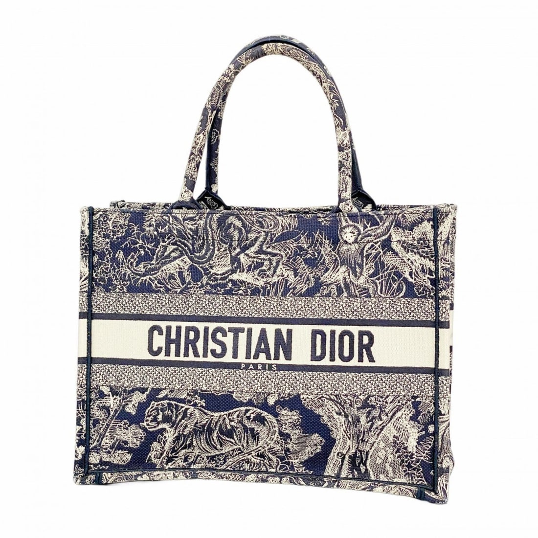 Christian Dior Book Tote Canvas Navy White Women's Bag: --- Catalog ---Category: SizeSize (HxWxD): 27cm x 36cm x 17cm / 10.62'' x 14.17'' x 6.69''Category: DesignType: Tote bagColor: Navy, WhiteGender: WomenMaterial: Canvas Category: GeneralBrand: Christia