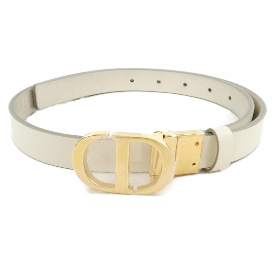 Christian Dior CHRISTIAN DIOR 23-MA-0243 Belt: --- Catalog ---Category: SizeWidth: 2cm / 0.78''Length: 69.5cm - 79.5cm / 27.36'' - 31.29''Category: DesignType: Standard beltColor: WhiteCategory: GeneralMPN: 23-MA-0243Brand: Christian Dior--- Item