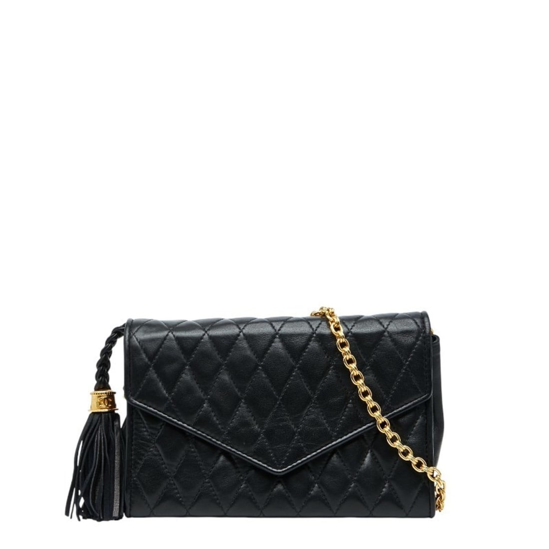 CHANEL Matelasse Fringe Chain Shoulder Bag in Black Lambskin for Women: --- Catalog ---Category: SizeSize (HxWxD): 12cm x 18cm x 6cm / 4.72'' x 7.08'' x 2.36''Category: DesignType: Shoulder bagColor: BlackGender: WomenMaterial: Leather Leather/Fur Type: LambskinCategory: