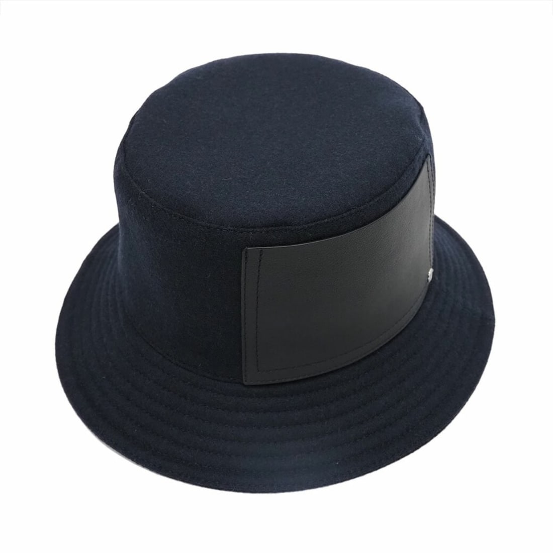 Hermes Hermès BOBFILIPE 57 Navy Men's Wool Bucket Hat: --- Catalog ---Category: DesignType: Bucket hatColor: NavyGender: MenMaterial: Wool Category: GeneralBrand: HermesCountry of Origin: FranceCategory: MeasurementsCircumference: 56cm / 22.04''--- Item L