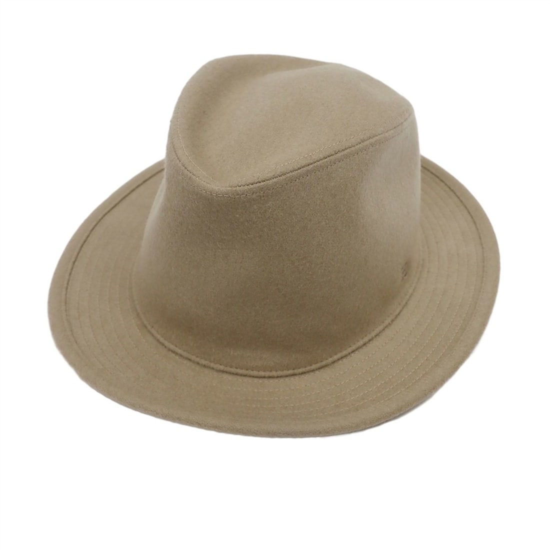 Hermes Hermès Fidelio Beige Cashmere Hat H222058N 1W58 Men's: --- Catalog ---Category: DesignType: FedoraColor: BeigeGender: MenMaterial: Cashmere Category: GeneralMPN: H222058N 1W58Brand: HermesCountry of Origin: FranceCategory: MeasurementsCircumference: 57cm