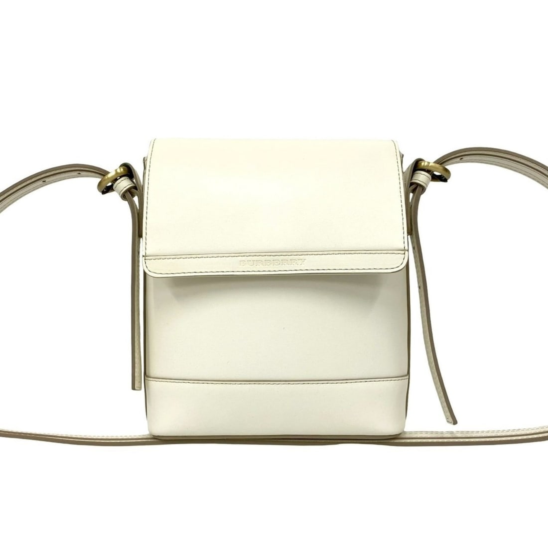 BURBERRY logo engraved leather shoulder bag/pouch in white (98745): --- Catalog ---Category: SizeSize (HxWxD): 22cm x 18cm x 6cm / 8.66'' x 7.08'' x 2.36''Category: DesignType: Pochette, Shoulder bagColor: WhiteGender: WomenMaterial: Leather Category: GeneralBrand: Bu