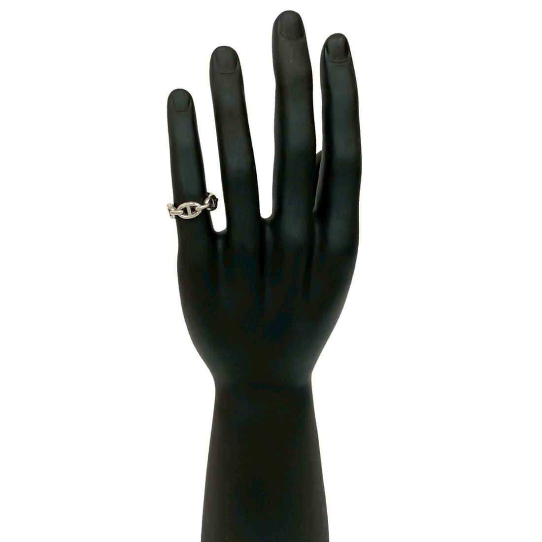 HERMES Chaine d'Ancre Enchaine Ring, 925 Sterling Silver, Size 12, 2144a: --- Catalog ---Category: SizeJP Size: 12US Size: 6.5Category: DesignType: Band ringColor: SilverGender: WomenMaterial: Silver 925Category: GeneralBrand: Hermes--- Item List ---Section: ConditionRankin