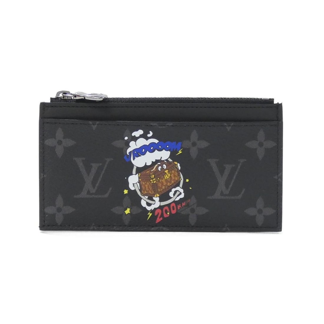 Louis Vuitton Monogram Eclipse (Holiday) Coin Card Holder M80932 Wallets & Cases: --- Catalog ---Category: SizeSize (HxWxD): 14cm x 8cm x 1cm / 5.51'' x 3.14'' x 0.39''Category: DesignType: Coin purse/coin caseColor: BlackGender: Women,MenMaterial: Coated canvas Category: GeneralLi