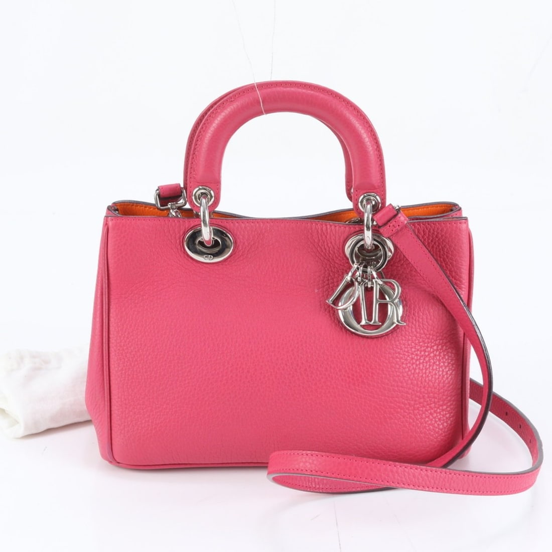 Christian Dior Diorissimo Leather Shoulder Bag/Handbag Pink Women's: --- Catalog ---Category: SizeSize (HxWxD): 16cm x 25cm x 10cm / 6.29'' x 9.84'' x 3.93''Category: DesignType: Handbag, Shoulder bagColor: PinkGender: WomenMaterial: Leather Category: GeneralBrand: Chr