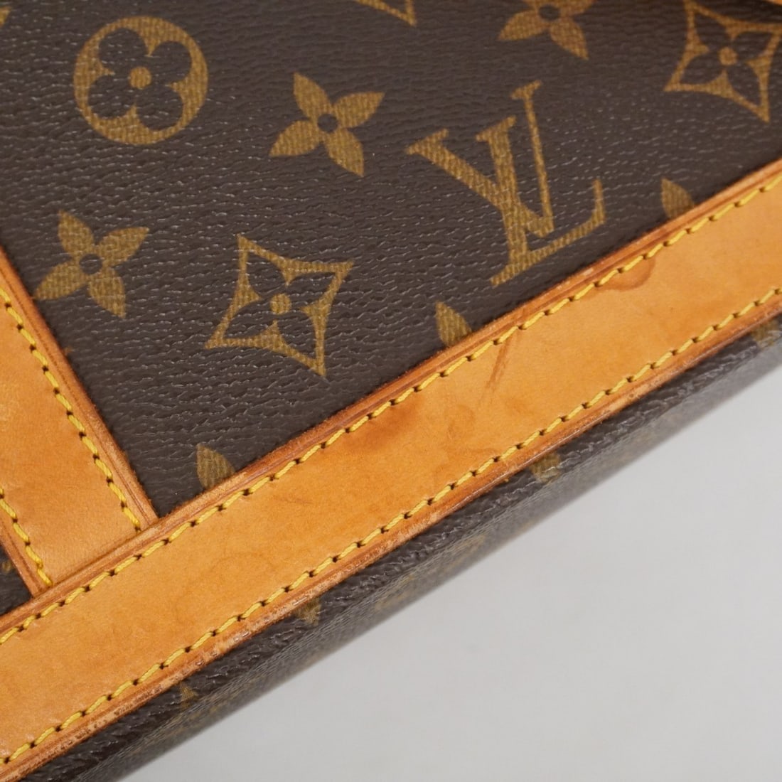 Chanel earrings - 16