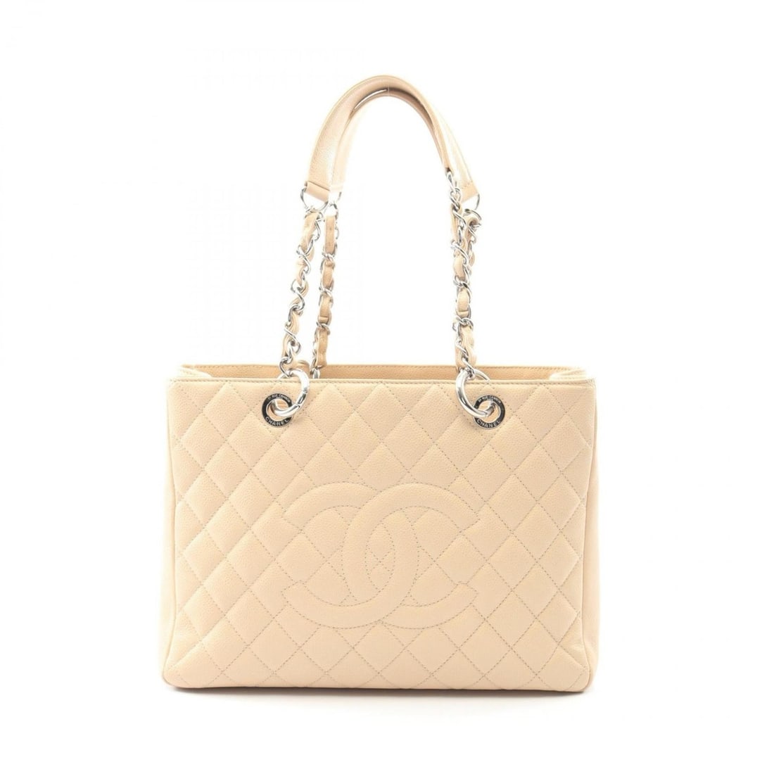 CHANEL Matelasse Grand Shopping GST Tote Bag in Grained Calfskin Leather, Beige: --- Catalog ---Category: SizeSize (HxWxD): 24.5cm x 34cm x 13cm / 9.64'' x 13.38'' x 5.11''Category: DesignType: Tote bagColor: BeigeGender: WomenMaterial: Grained Calfskin Category: GeneralBrand: Cha